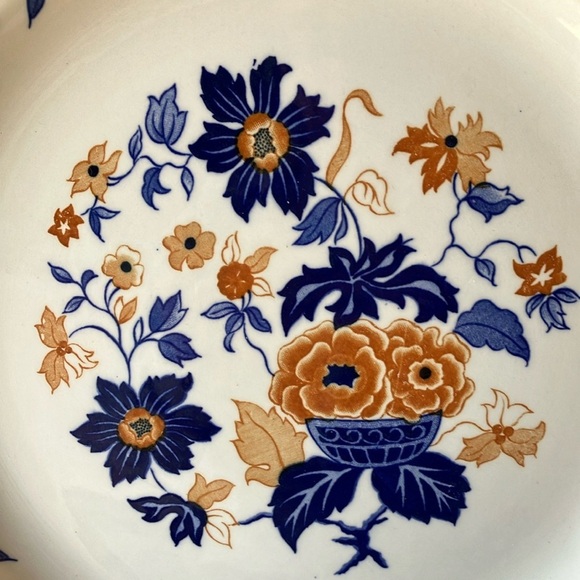 Atkins Ming Flower: Floral Blue & Cream Dinner Plate - Picture 3 of 15